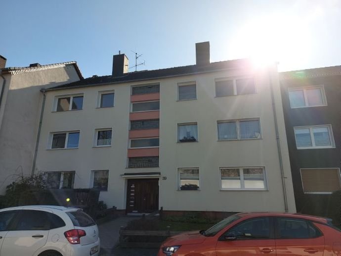 Wohnung zur Miete 472 € 3 Zimmer 67,3 m²<br/>Wohnfläche 2.<br/>Geschoss 01.03.2025<br/>Verfügbarkeit Hofstraße 39 Styrum - Süd Mülheim an der Ruhr 45476