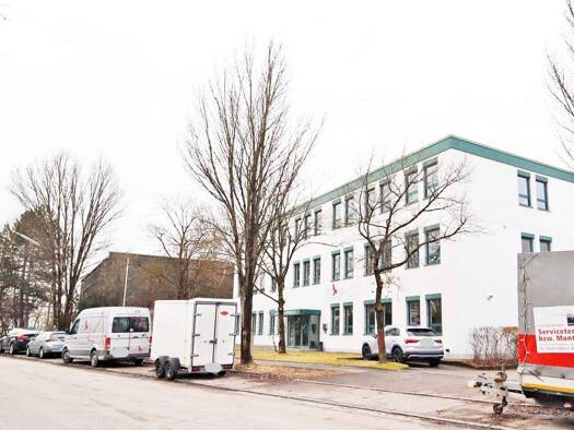 Bürogebäude zur Miete 780 € 4 Zimmer 85 m² Bürofläche Hochbrück Garching bei München 85748