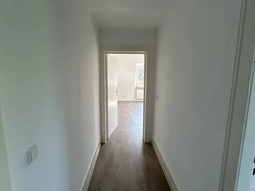Wohnung zur Miete 700 € 4 Zimmer 112 m² frei ab sofort Wilhelmaplatz 4 Bad Cannstatt Stuttgart 70376