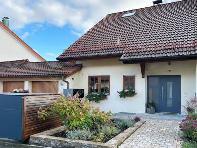 Doppelhaushälfte zum Kauf 570.000 € 5,5 Zimmer 155 m² 406 m² Grundstück Langenbrand Schömberg 75328