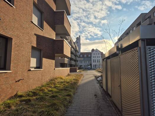 Wohnung zur Miete 1.210 € 2 Zimmer 67 m² Geschoss 2/5 frei ab 01.05.2026 Muggenhof Nürnberg 90429