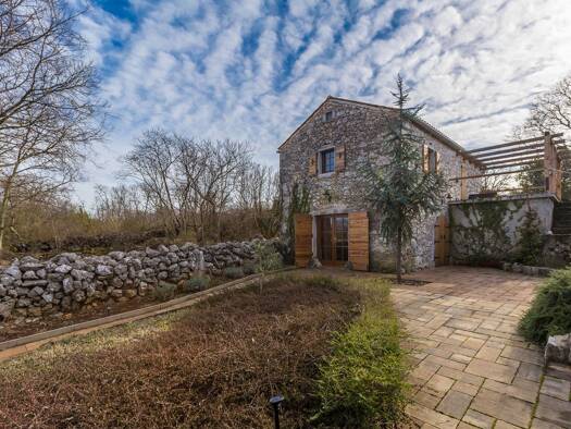 Einfamilienhaus zum Kauf 550.000 € 3 Zimmer 350 m² Grundstück Malinska-Dubasnica 51511