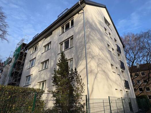 Wohnung zum Kauf 295.000 € 1,5 Zimmer 40 m² 2. Geschoss frei ab sofort Ifflandstraße 62 c Hohenfelde Hamburg 22087