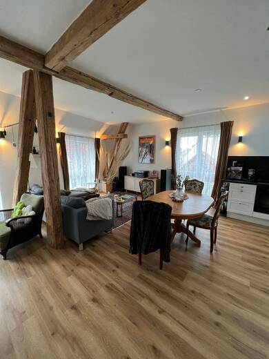Wohnung zur Miete 890 € 3 Zimmer 85 m² Geschoss 1/1 frei ab 01.08.2025 Neustadt Neustadt an der Aisch 91413