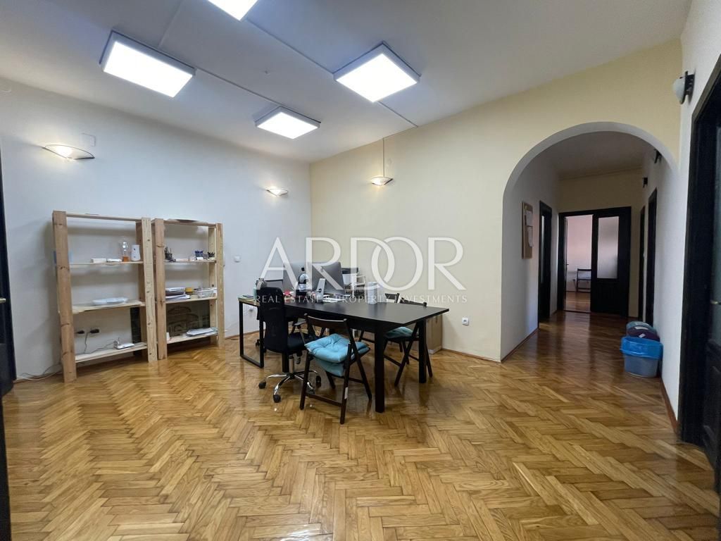 Büro-/Praxisfläche zur Miete 800 € 5 Zimmer Rijeka 51000