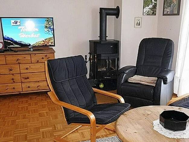 Wohnung zum Kauf 85.000 € 3 Zimmer 100 m² Falkenstein 93167