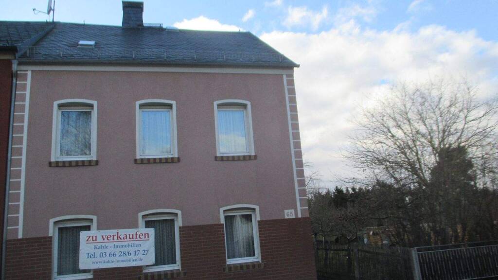 Doppelhaushälfte zum Kauf 110.000 € 7 Zimmer 150 m² 867 m² Grundstück frei ab sofort Alaunwerk 65 Zeulenroda Zeulenroda-Triebes 07937