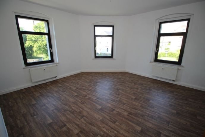 Wohnung zur Miete 705,89 € 5 Zimmer 130,7 m²<br/>Wohnfläche 1.<br/>Geschoss ab sofort<br/>Verfügbarkeit Schleizer Straße 14 Mehltheuer Rosenbach/Vogtland 08539