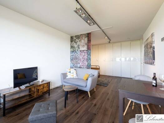 Wohnung zum Kauf 229.000 € 1 Zimmer 35,4 m² 10. Geschoss Thalk.Obersendl.-Forsten-Fürstenr.-Solln München 81477