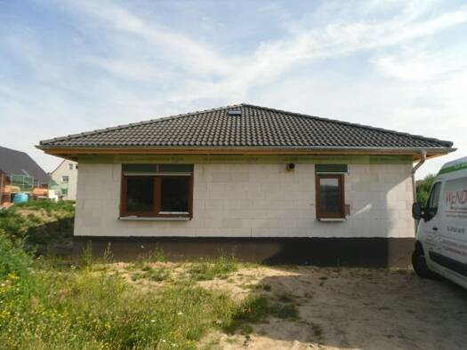Bungalow zur Miete 1.245 € 110 m² 896 m² Grundstück Flöha Flöha 09557