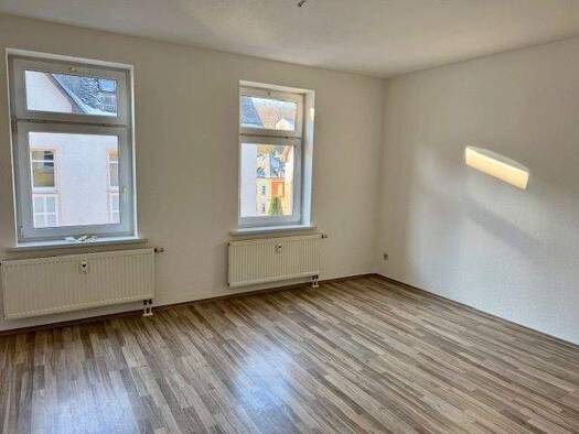 Wohnung zur Miete 310 € frei ab sofort Waldheim 04736