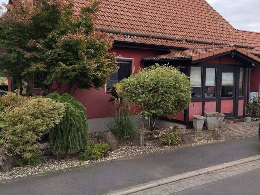 Haus zum Kauf 349.000 € 5 Zimmer 160 m² 800 m² Grundstück frei ab sofort Geroda 97779