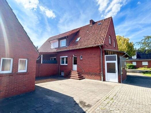 Doppelhaushälfte zum Kauf 198.900 € 4 Zimmer 78 m² 1.103 m² Grundstück Emlichheim Emlichheim 49824