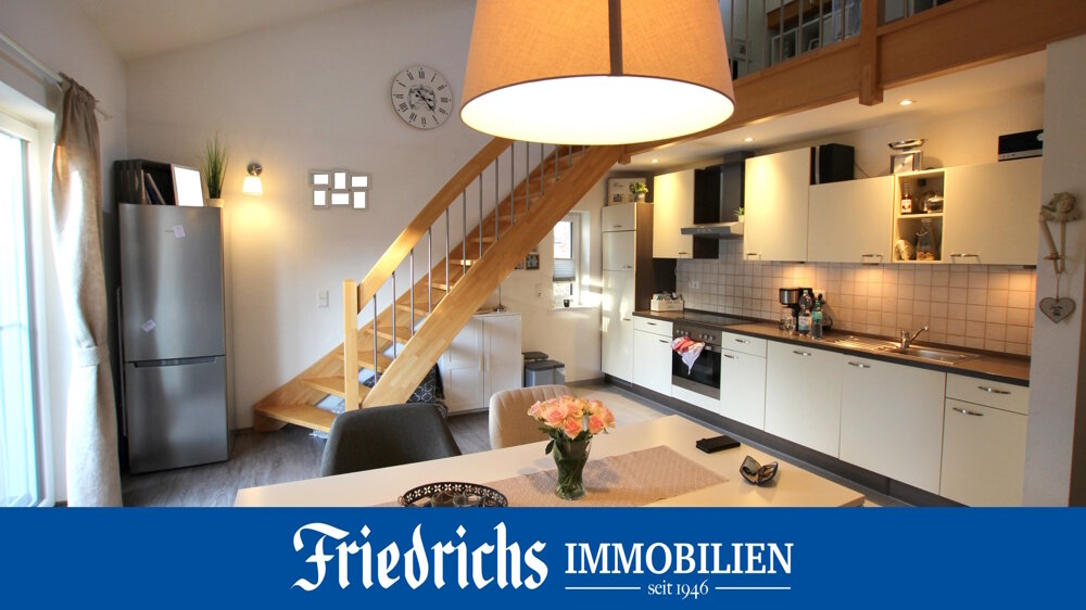 Doppelhaushälfte zum Kauf 220.000 € 3 Zimmer 82 m²<br/>Wohnfläche 1.343 m²<br/>Grundstück Brake Brake 26919