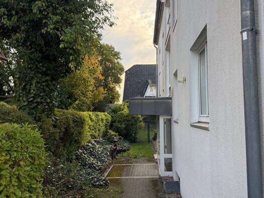 Wohnung zur Miete 1.220 € 1 Zimmer 97,5 m² Geschoss 2/3 frei ab 01.11.2026 Dahlemer Weg 115 Lichterfelde Berlin 14167