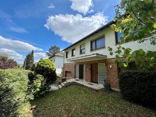 Mehrfamilienhaus zum Kauf 649.000 € 7 Zimmer 210 m² 1.016 m² Grundstück frei ab sofort Pech Wachtberg 53343