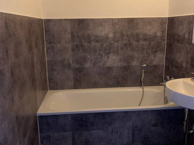 Wohnung zur Miete 298 € 3 Zimmer 60 m² 3. Geschoss frei ab sofort Am Zügel 16 Reitbahnviertel Neubrandenburg 17034