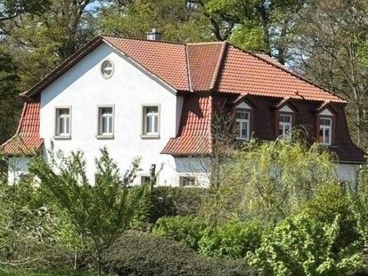 Haus zum Kauf 1 Zimmer frei ab sofort Brockum 49448