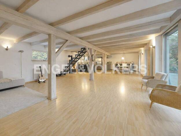 Haus zum Kauf 790.000 € 8 Zimmer 360 m² 891 m² Grundstück Schwebheim 97525