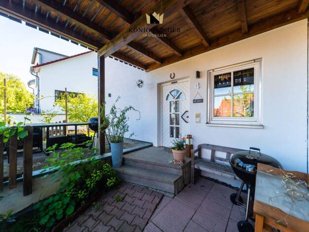 Mehrfamilienhaus zum Kauf 499.000 € 10 Zimmer 228 m² 596 m² Grundstück Glems Metzingen 72555