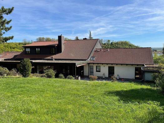 Wohnung zum Kauf als Kapitalanlage geeignet 1.100.000 € 17 Zimmer Scheinfeld Scheinfeld 91443