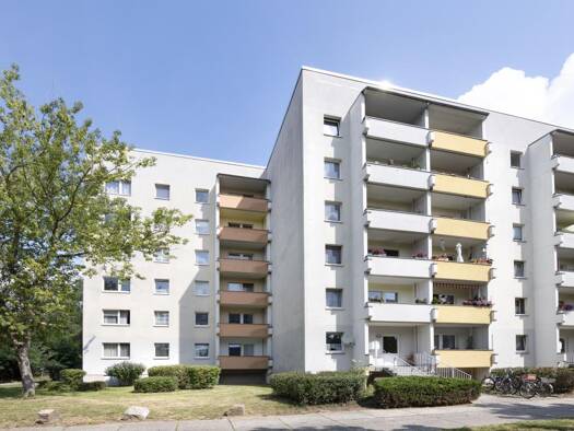 Wohnung zur Miete 341 € 3 Zimmer 68,1 m² 5. Geschoss Selliner Straße 28 Lausen-Grünau West 04207