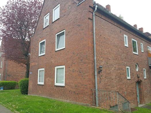 Wohnung zur Miete 410 € 2 Zimmer 37,3 m² 2. Geschoss frei ab 01.12.2025 Nachtigalstraße 10 Neumühlen-Dietrichsdorf Kiel 24149