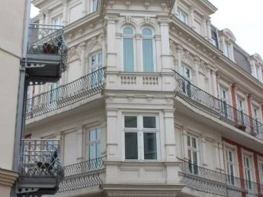 Wohnung zur Miete 2.575 € 4 Zimmer 135 m² frei ab 15.01.2027 Seebad Warnemünde Rostock 18119
