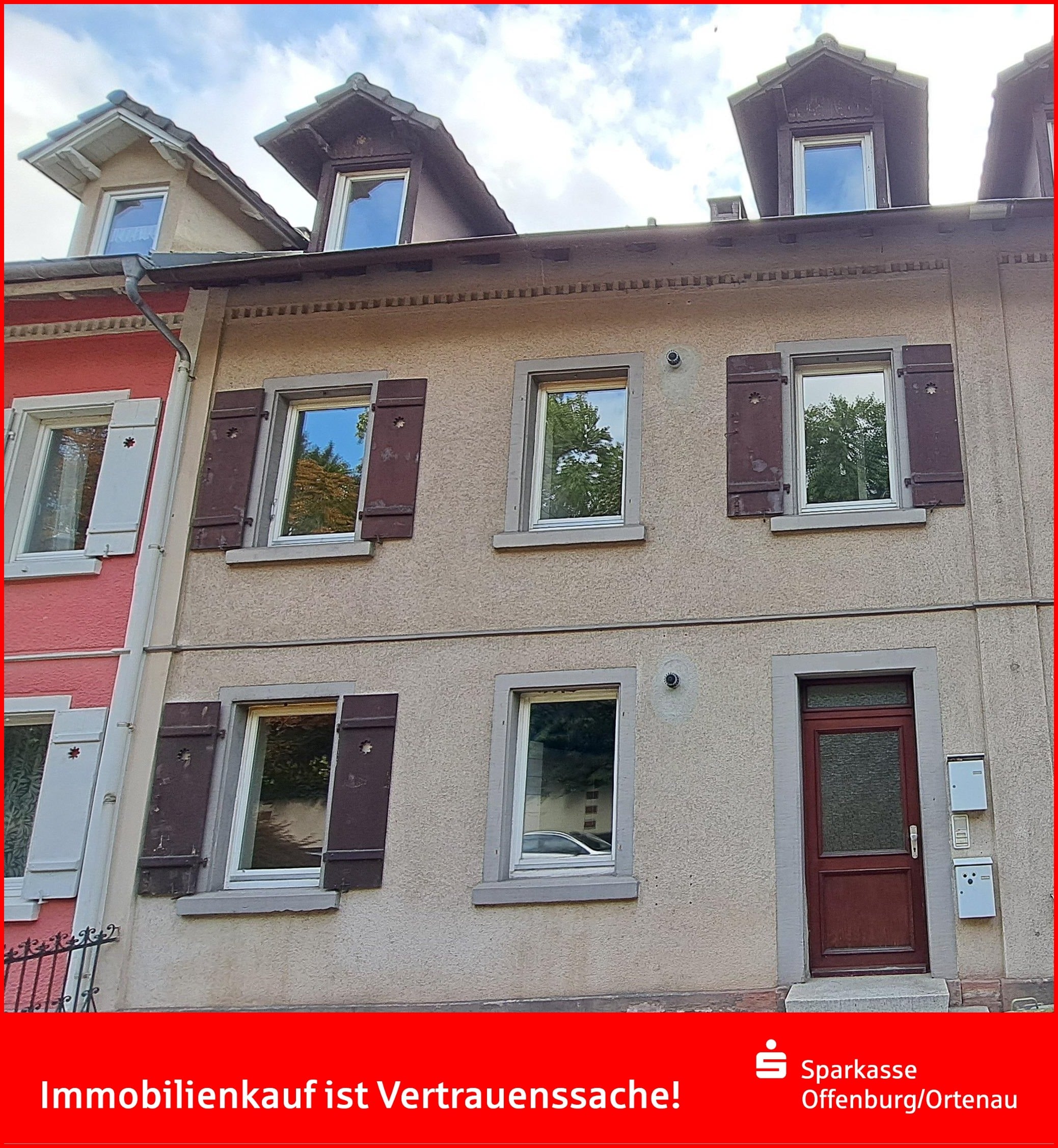 Reihenmittelhaus zum Kauf 299.000 € 5 Zimmer 143 m²<br/>Wohnfläche 369 m²<br/>Grundstück Kernstadt - Mitte Lahr 77933