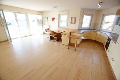 Wohnung zur Miete 990 € 3 Zimmer 72 m² 1. Geschoss frei ab 01.09.2025 Walter-Braun-Str. 10 Buch Nürnberg-Thon 90425