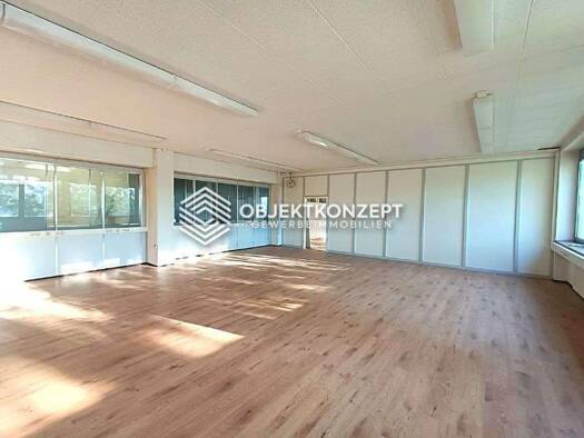 Büro zur Miete 750 € 150 m² Bürofläche teilbar ab 150 m² Villingen Villingen-Schwenningen 78048