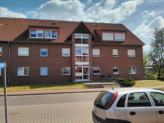 Wohnung zur Miete 620 € 4 Zimmer 104,6 m² 3. Geschoss Zeppelinstr. 5 Neustadt-Glewe Neustadt-Glewe 19306