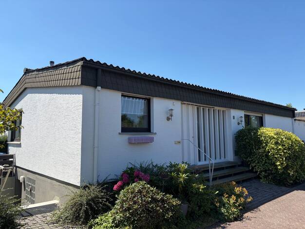 Bungalow zum Kauf 375.000 € 3,5 Zimmer 128,1 m² 491 m² Grundstück Soest Soest 59494