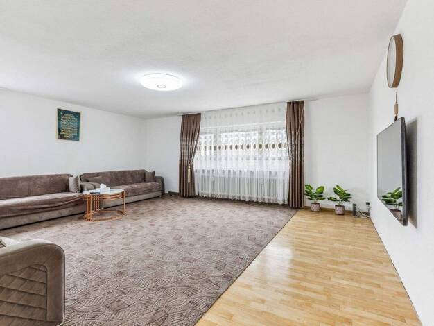 Wohnung zum Kauf 219.000 € 4 Zimmer 101 m² 3. Geschoss Annerod Fernwald 35463
