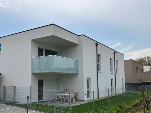 Wohnung zur Miete 881 € 2 Zimmer 67,1 m² 1. Geschoss Dreifaltigkeitsplatz 8/1/4 Trausdorf an der Wulka 7061