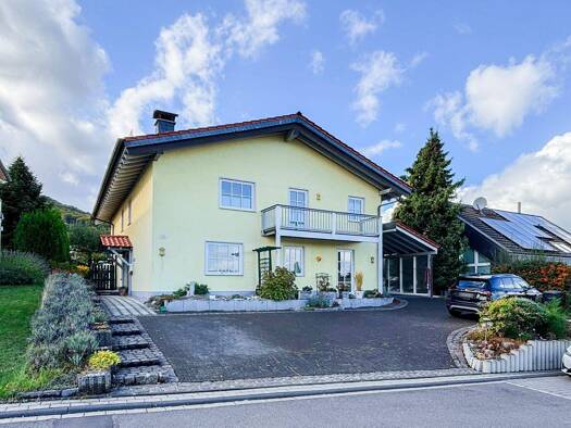 Haus zum Kauf 749.000 € 8 Zimmer 260 m² 900 m² Grundstück Ittenbach Königswinter 53639