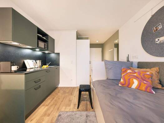 Wohnung zur Miete 1.065 € 1 Zimmer 19 m² frei ab sofort Köpenicker Straße 43 Mitte Mitte 10179