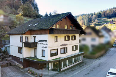Haus zum Kauf 580.000 € 16 Zimmer 372,8 m² 579 m² Grundstück Schönmünzach Baiersbronn 72270