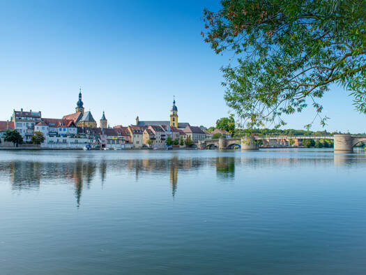 Doppelhaushälfte zum Kauf - Erstbezug provisionsfrei 439.000 € 3 Zimmer 75 m² 311 m² Grundstück frei ab 01.05.2027 Kitzingen Kitzingen 97318