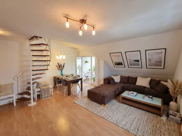 Maisonette zum Kauf provisionsfrei 299.000 € 2 Zimmer 54 m² 3. Geschoss frei ab 01.09.2026 West Rosenheim 83024