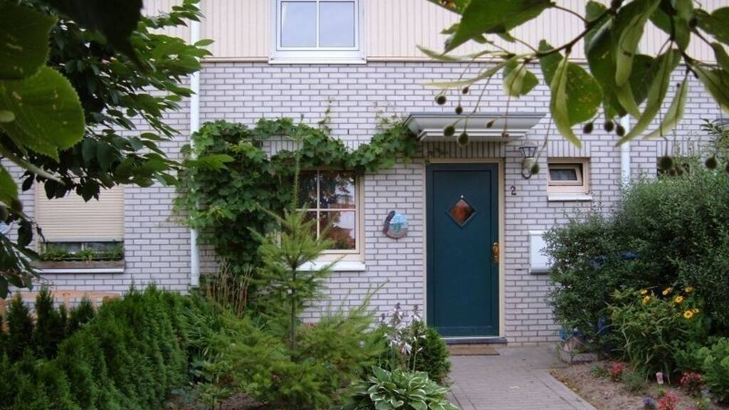 Vermietetes familienfreundliches Reihenhaus mit Keller in ruhiger Lage...