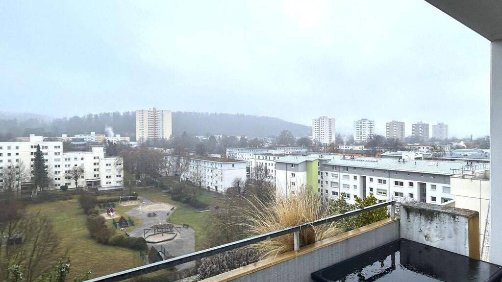 Wohnung zur Miete 630 € 2 Zimmer 58 m² 10. Geschoss frei ab 01.04.2026 Giebel Stuttgart 70499