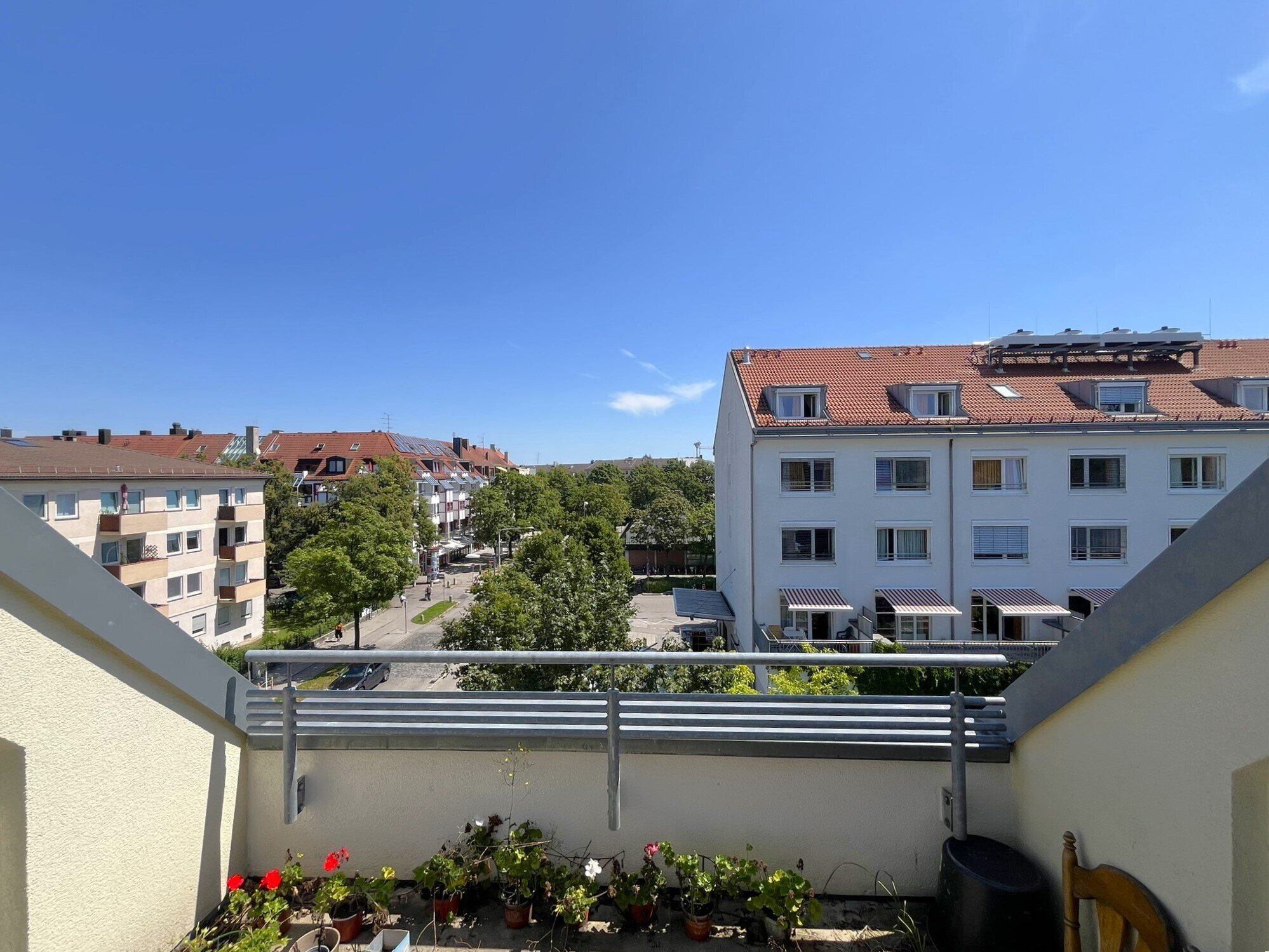 Wohnung zum Kauf 680.000 € 3,5 Zimmer 74 m²<br/>Wohnfläche ab sofort<br/>Verfügbarkeit Mittersendling München 81373