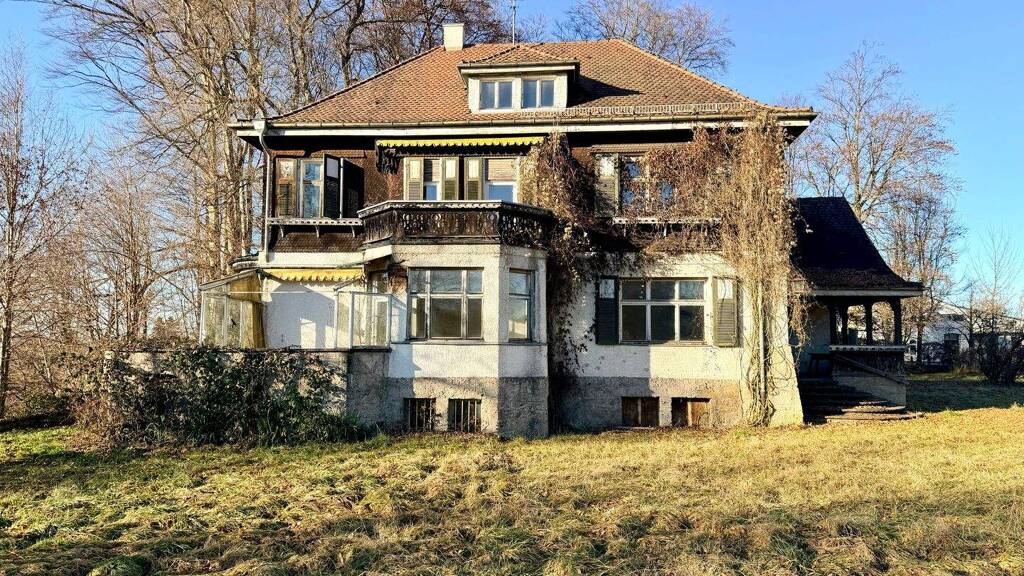 Villa zum Kauf 898.000 € 10 Zimmer 364 m² 5.353 m² Grundstück Ziegelberg Stephanskirchen 83071