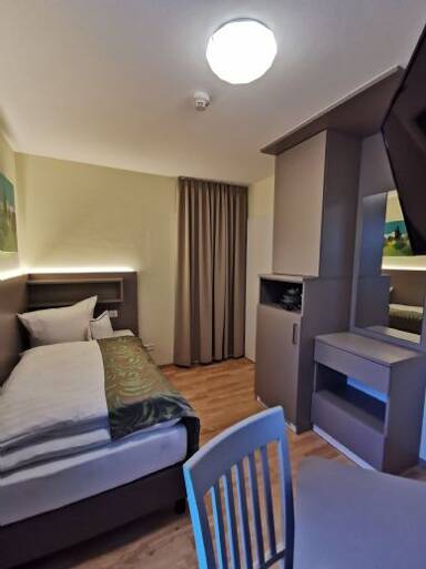 Studio zur Miete Wohnen auf Zeit 1.250 € 1 Zimmer 33 m² frei ab 01.04.2025 Ingolstadt Ingolstadt 85051