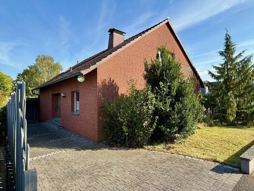Einfamilienhaus zum Kauf 379.000 € 6 Zimmer 157,3 m² 555 m² Grundstück Warmen Fröndenberg/Ruhr 58730