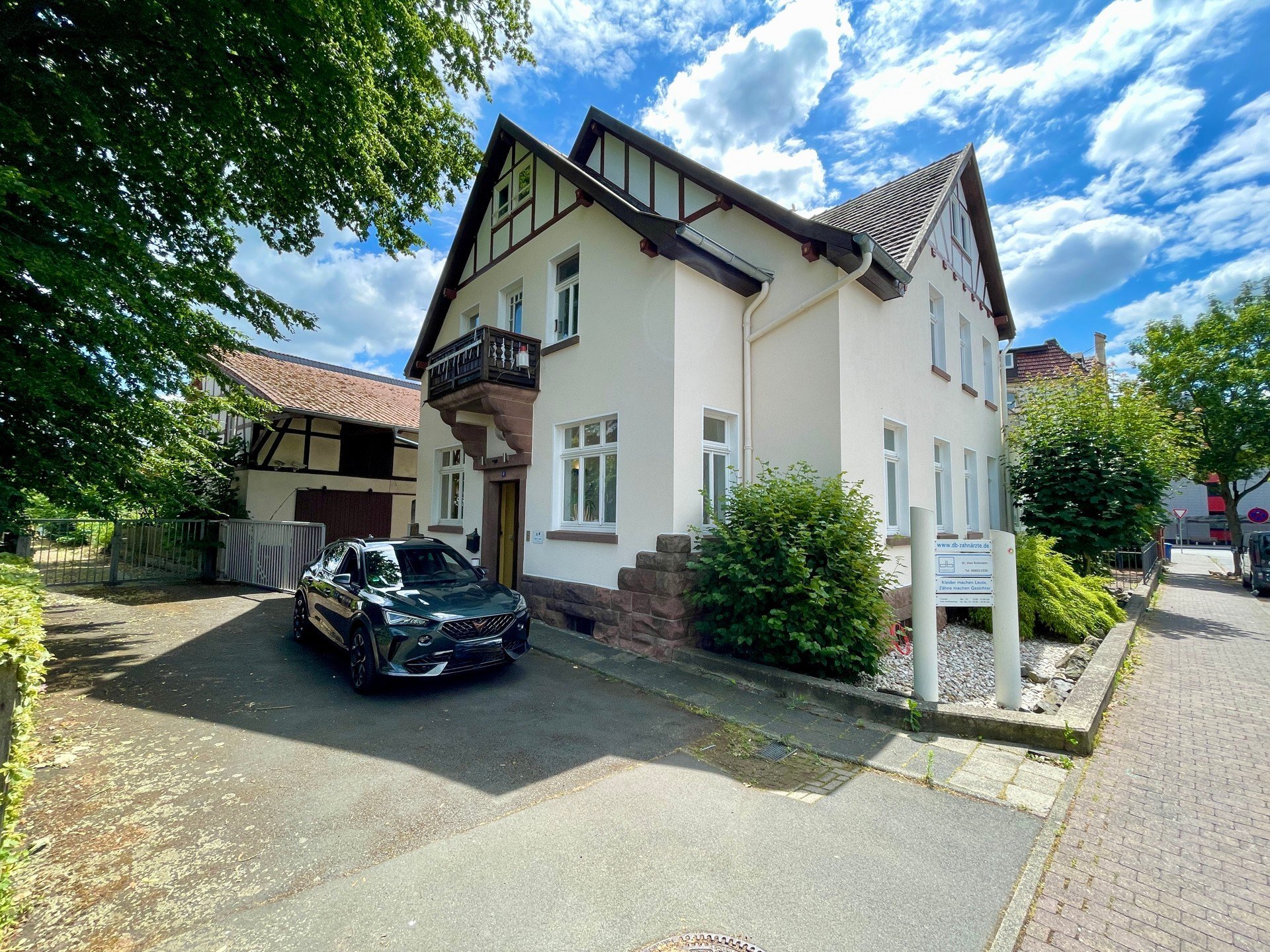 Haus zum Kauf 459.000 € 12 Zimmer 155 m²<br/>Wohnfläche 818 m²<br/>Grundstück Gudensberg Gudensberg 34281