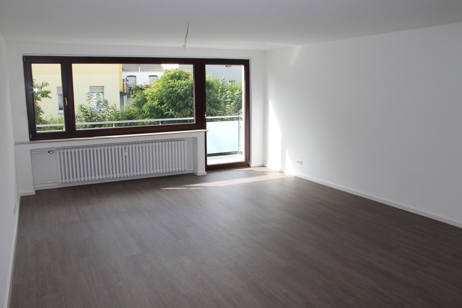 Wohnung zur Miete 945 € 3 Zimmer 87 m²<br/>Wohnfläche 1.<br/>Geschoss ab sofort<br/>Verfügbarkeit Broich - Ost Mülheim an der Ruhr 45479