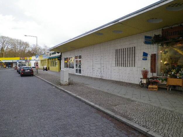 Laden zur Miete provisionsfrei 990 € 2 Zimmer 180,1 m² Verkaufsfläche Ladiusstr. 25 Zehlendorf Berlin 14165