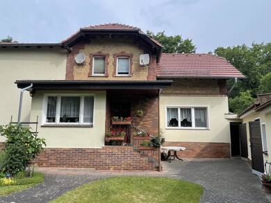 Einfamilienhaus zum Kauf 139.000 € 6 Zimmer 136 m² 550 m² Grundstück Straßgräbchen Bernsdorf 02994